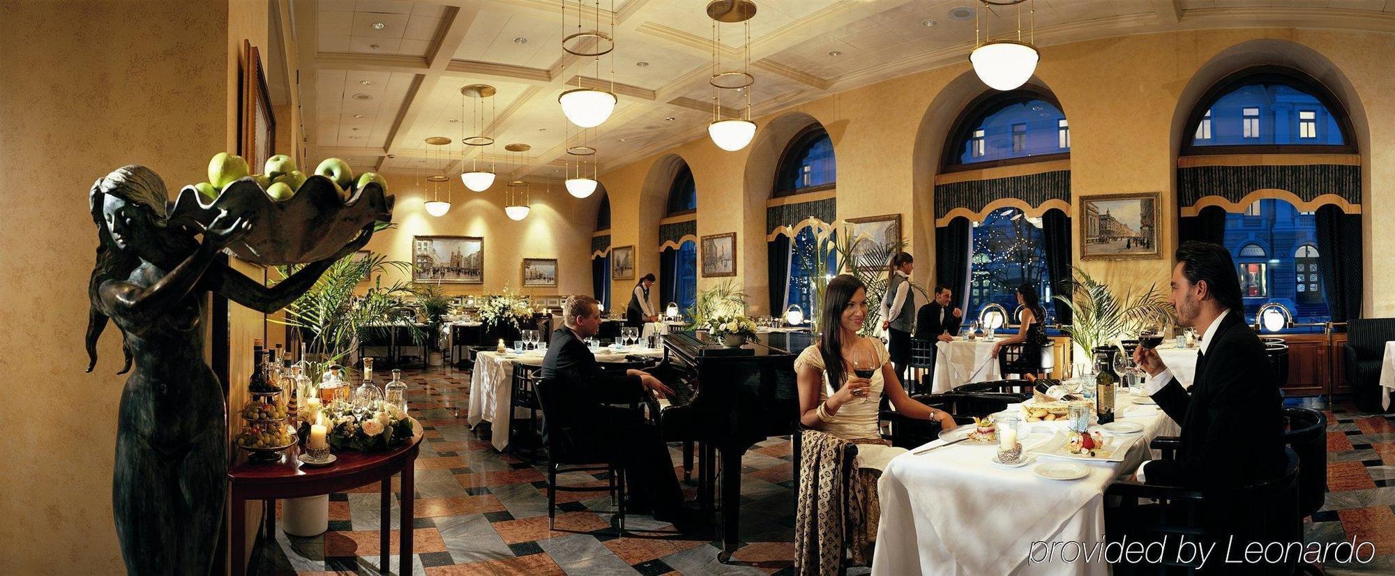Grand Hotel Europe, A Belmond Hotel, St Petersburg サンクトペテルブルク レストラン 写真